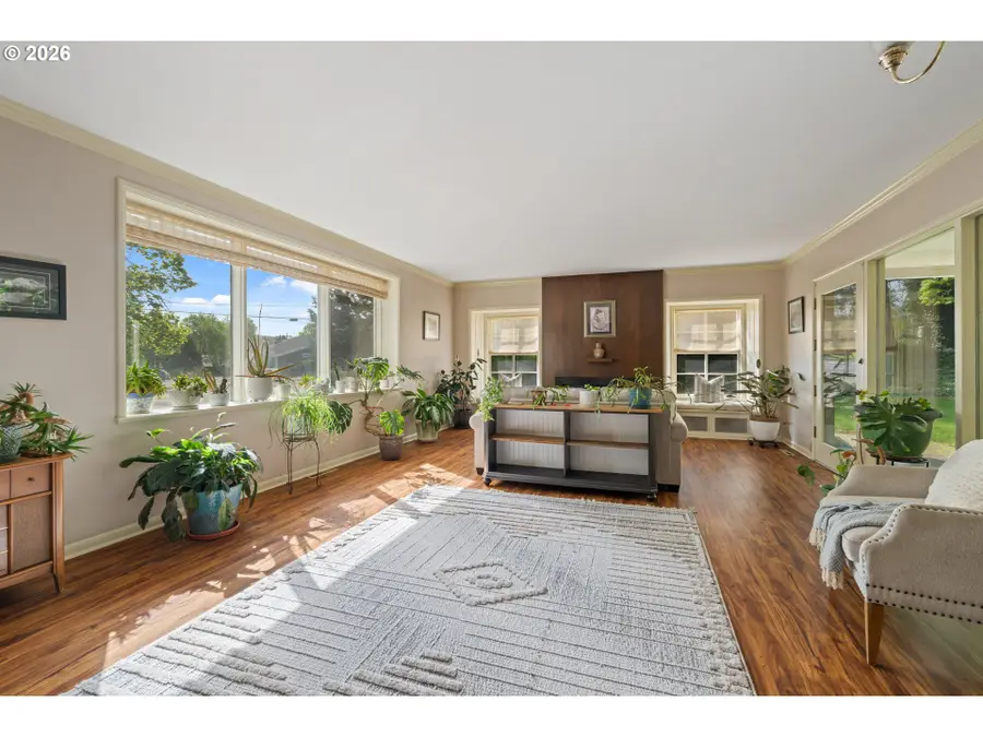 1001 Cherry Heights Rd, The Dalles, OR 97058 - #2