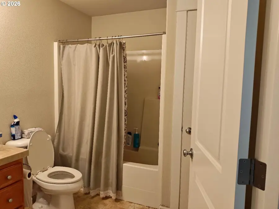 8826 SE Brooklyn St, Portland, OR 97266 - #3