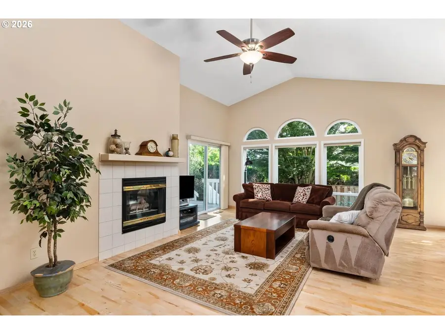 12664 SW Bexley Ln, King City, OR 97224 - Image #3