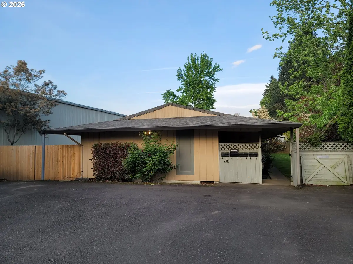 110 SE Vista Ave, Gresham, OR 97080 - #1