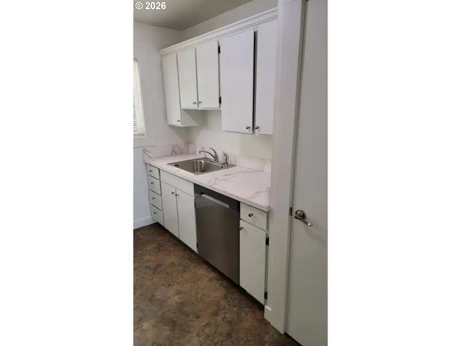110 SE Vista Ave, Gresham, OR 97080 - #3