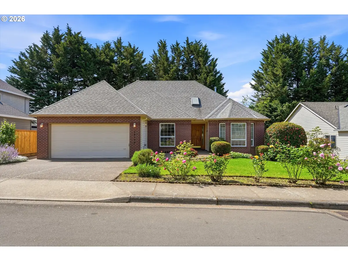 15294 SW Highpoint Dr, Sherwood, OR 97140 - #1