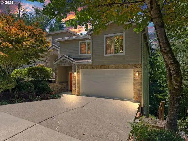 4 Northview Ct, LakeOswego, OR 97035
