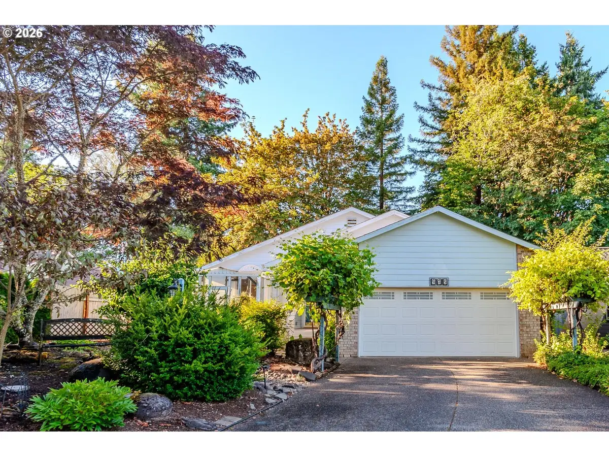 525 Mill Stream Woods, Stayton, OR 97383 - #1