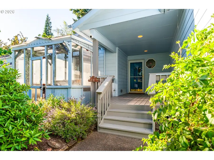 525 Mill Stream Woods, Stayton, OR 97383 - #3