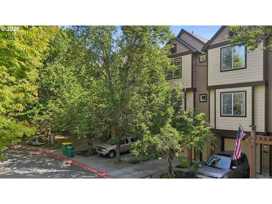 668 SW Dillan Dr, Beaverton, OR 97006 - #3