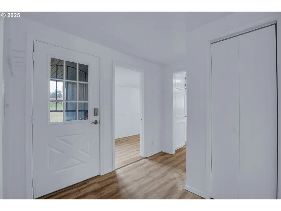 20320 SE Walgren Rd, Damascus, OR 97089 - Image #3