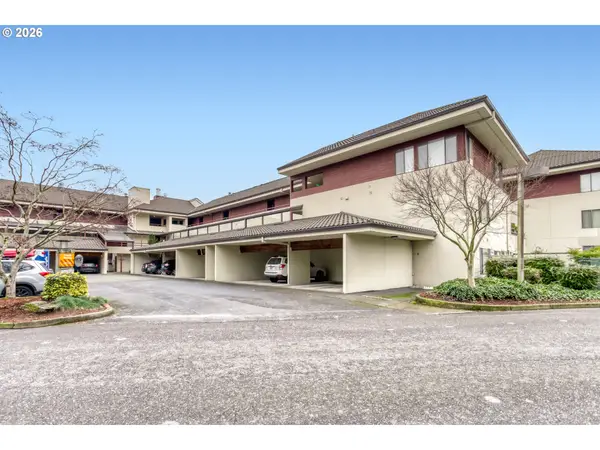 5150 S Landing Dr #302B2, Portland, OR 97239