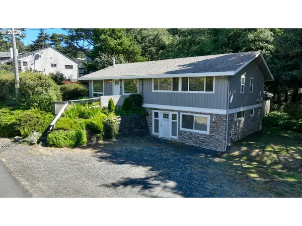 2631 S Hemlock St, CannonBeach, OR 97110