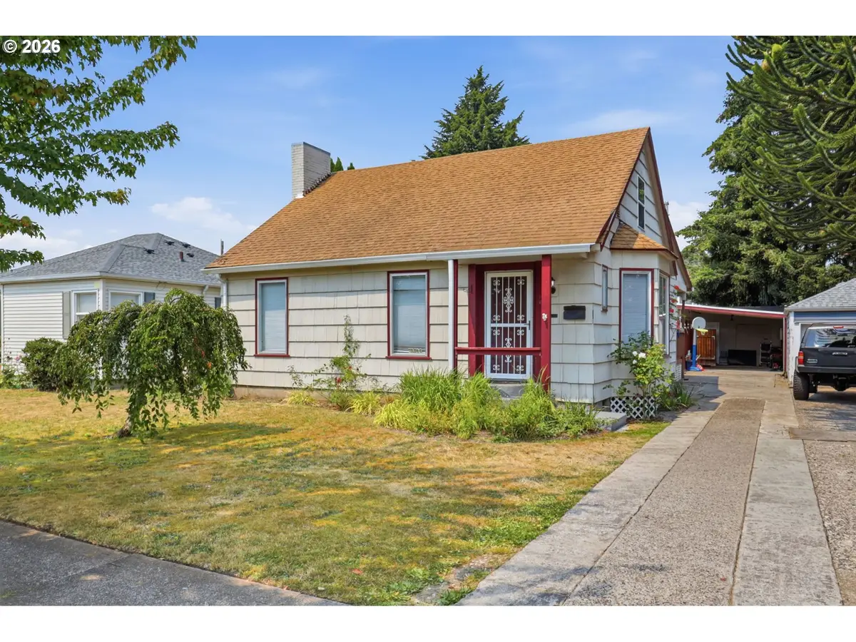 2714 Florida St, Longview, WA 98632 - #1
