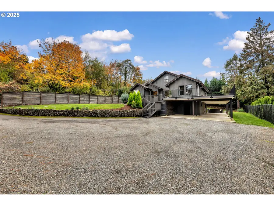 205 S Hillhurst Rd, Ridgefield, WA 98642 - Image #3