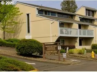 8 NW Mountain View Dr, Roseburg, OR 97471 - #1
