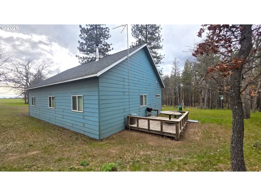 63 Caseyview Dr, Goldendale, WA 98620 - #3