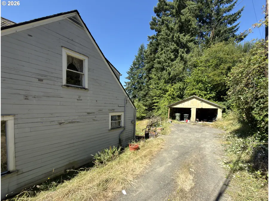 4411 Pacific Way, Longview, WA 98632 - #3