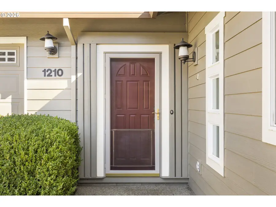 1210 Chatnicka St Nw, Salem, OR 97304 - #3