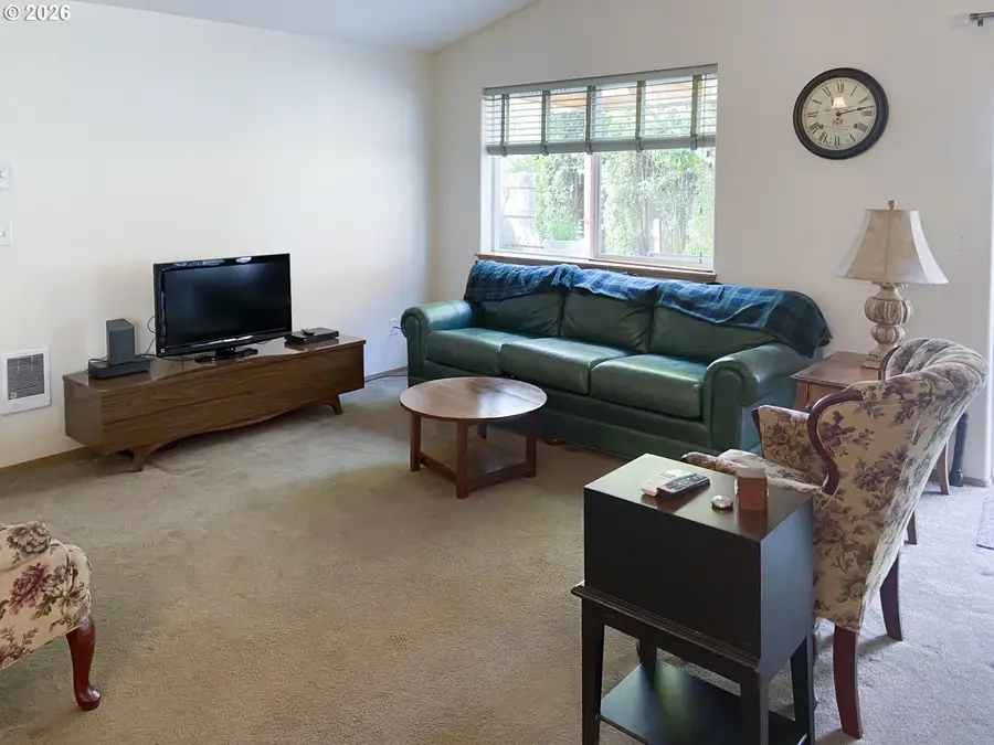 3406 P St, Vancouver, WA 98663 - #3