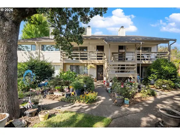 1100 N Meridian St #52, Newberg, OR 97132