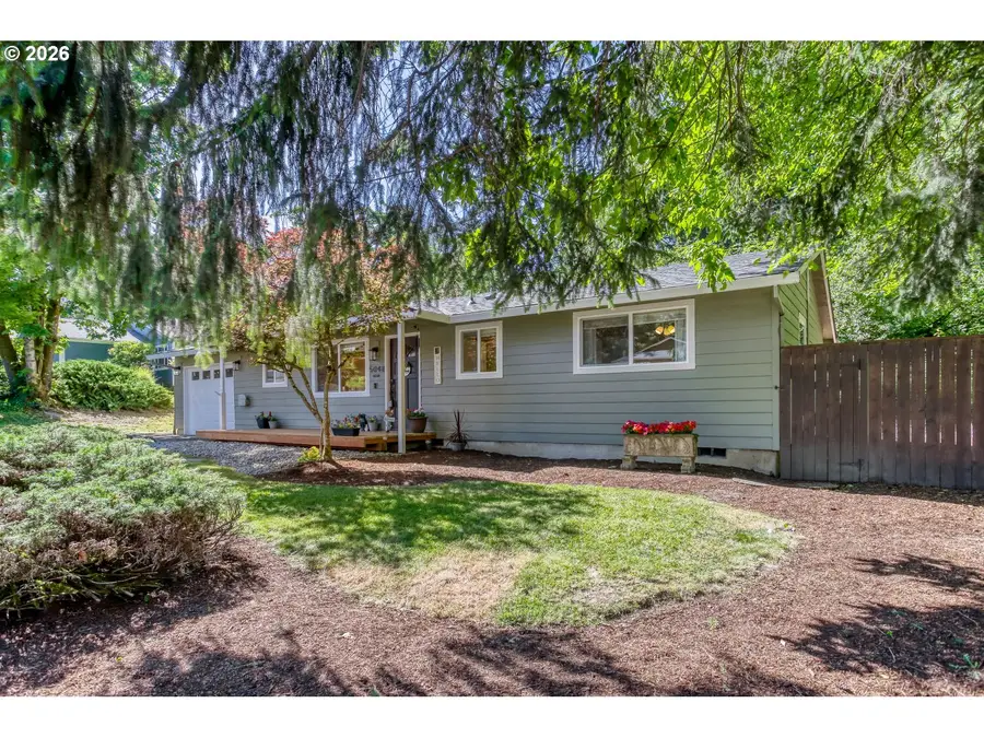 5048 SW Coronado St, Portland, OR 97219 - #3
