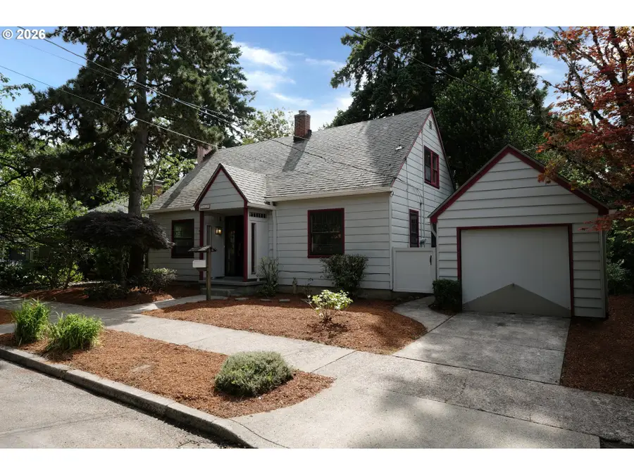 7925 SW 11th Ave, Portland, OR 97219 - #3