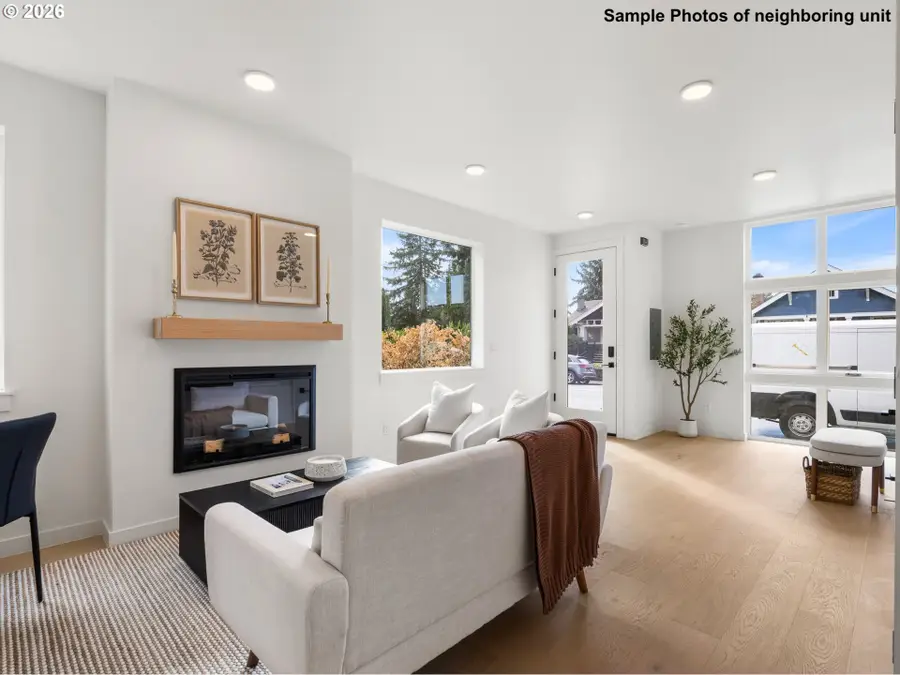 1911 Broadway St #8, Vancouver, WA 98663 - #2