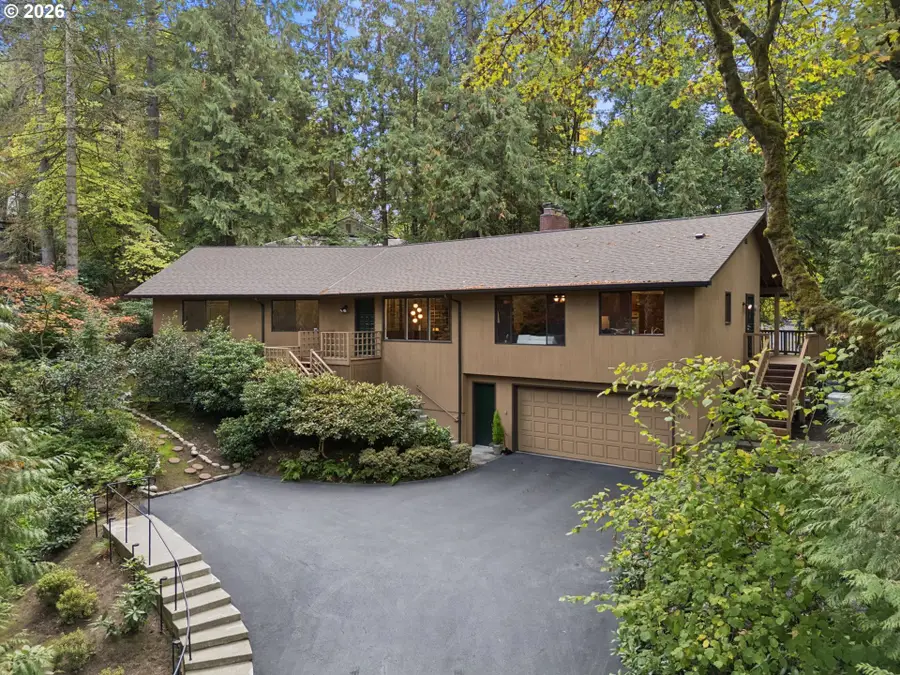4910 SW Humphrey Park Rd, Portland, OR 97221 - #2