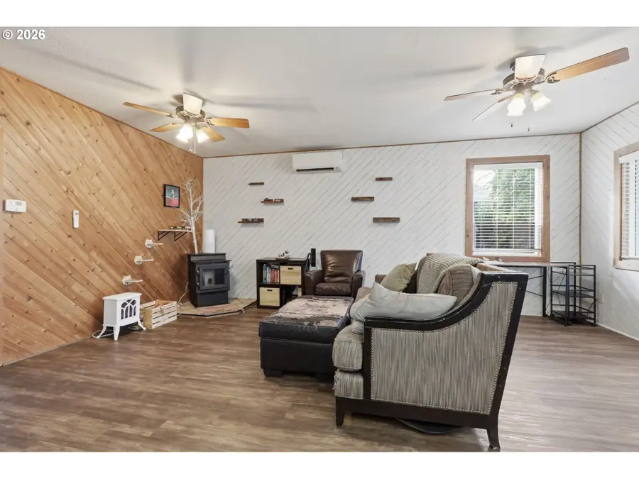 2212 23rd Ave, Forest Grove, OR 97116 - #3