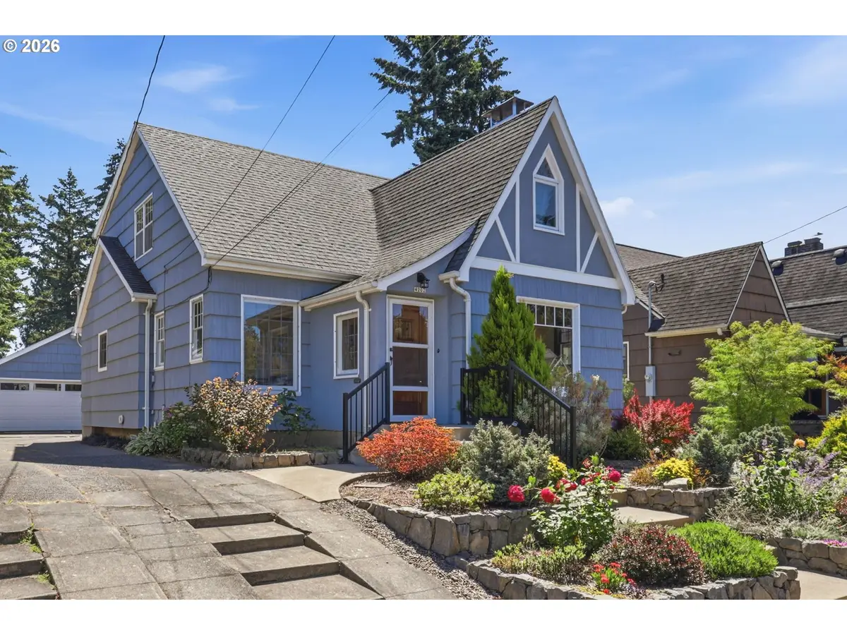 4202 NE Cesar E Chavez Blvd, Portland, OR 97211 - #1