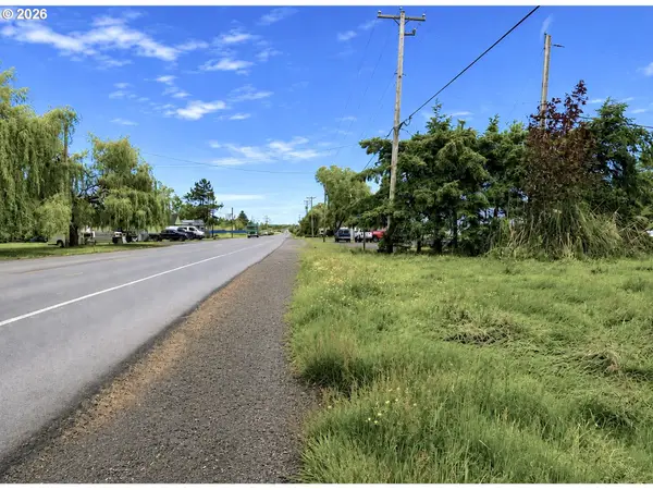 92379 Carnegie Rd, Astoria, OR 97103