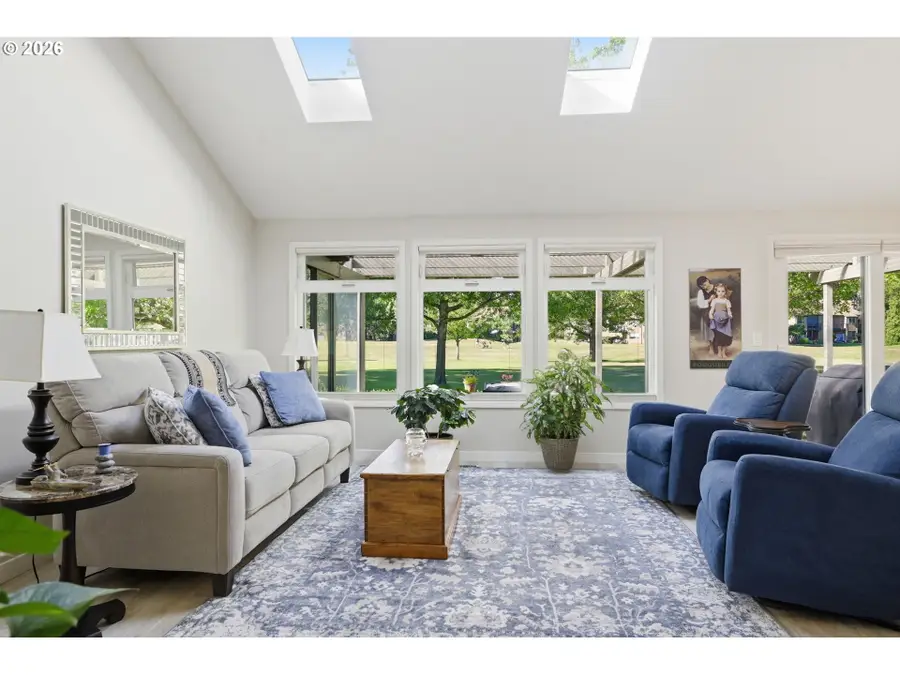 1151 Spyglass Dr, Eugene, OR 97401 - #2