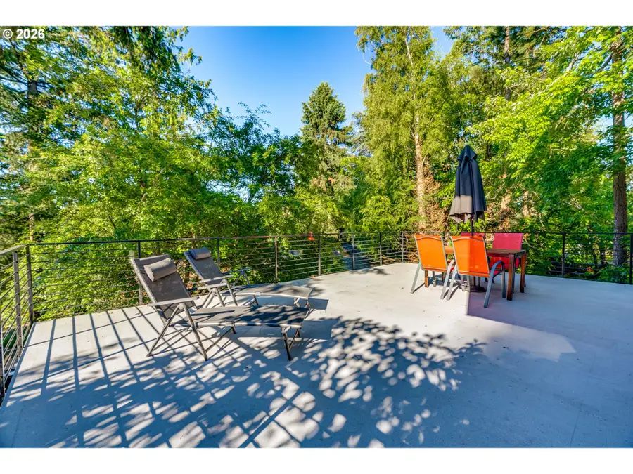 2104 SW Iowa St, Portland, OR 97239 - #3