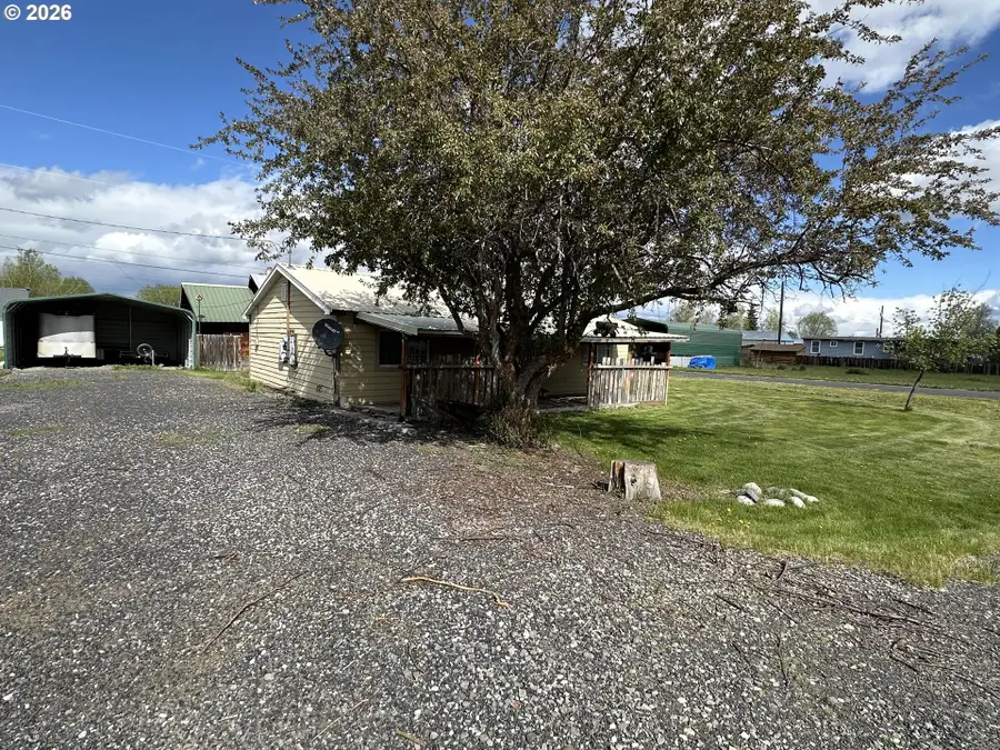 215 B Ave, Seneca, OR 97873 - #3