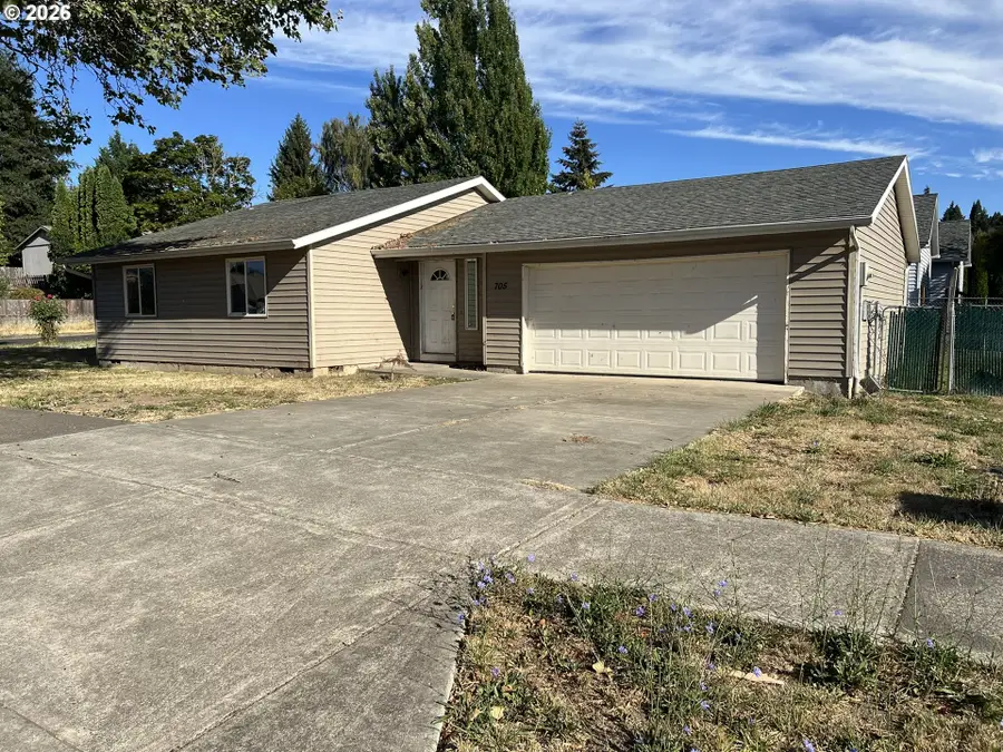 705 Willamina Ave, Forest Grove, OR 97116 - #2