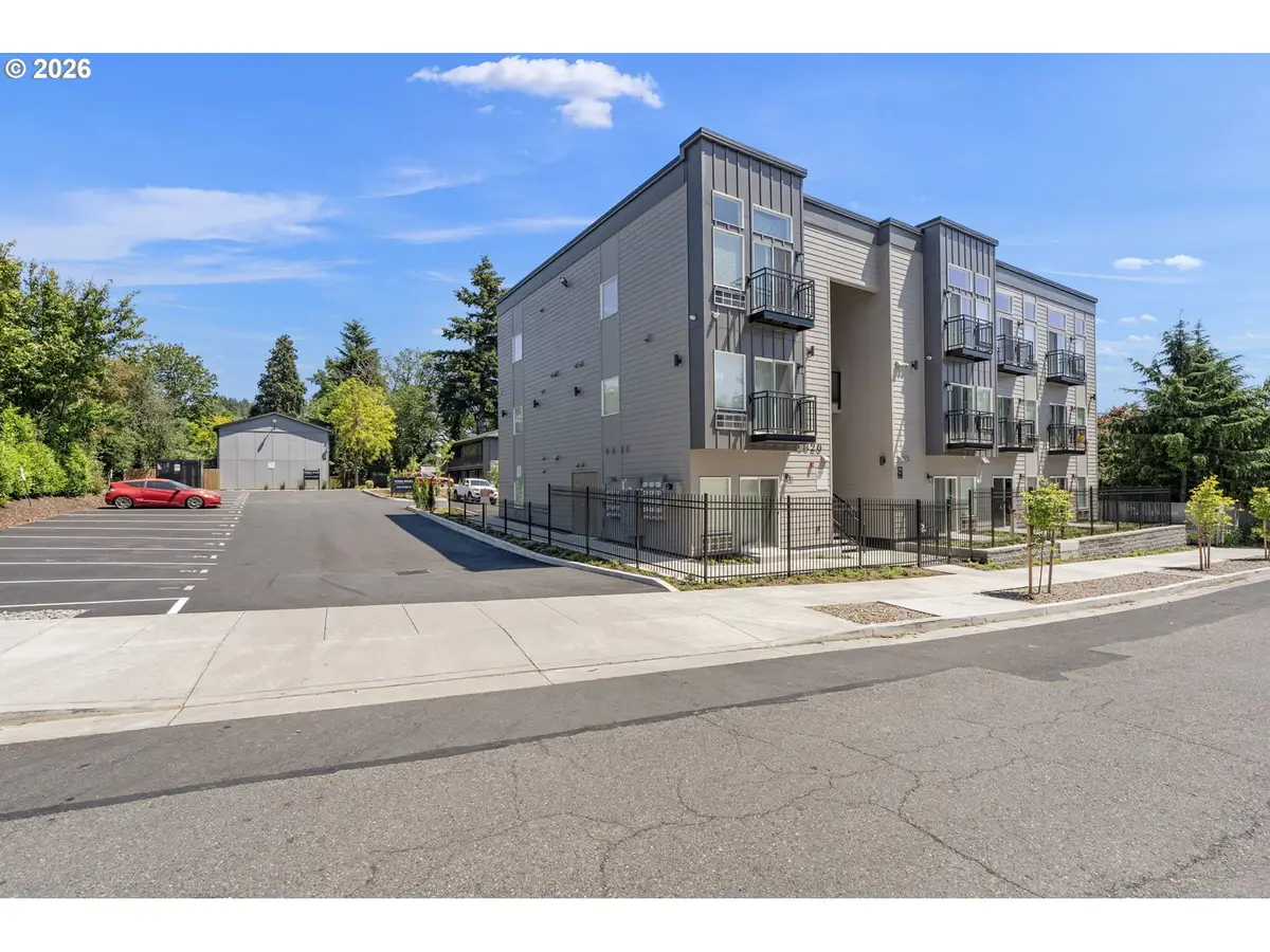 3320 SE 90th Pl, Portland, OR 97266 - #1