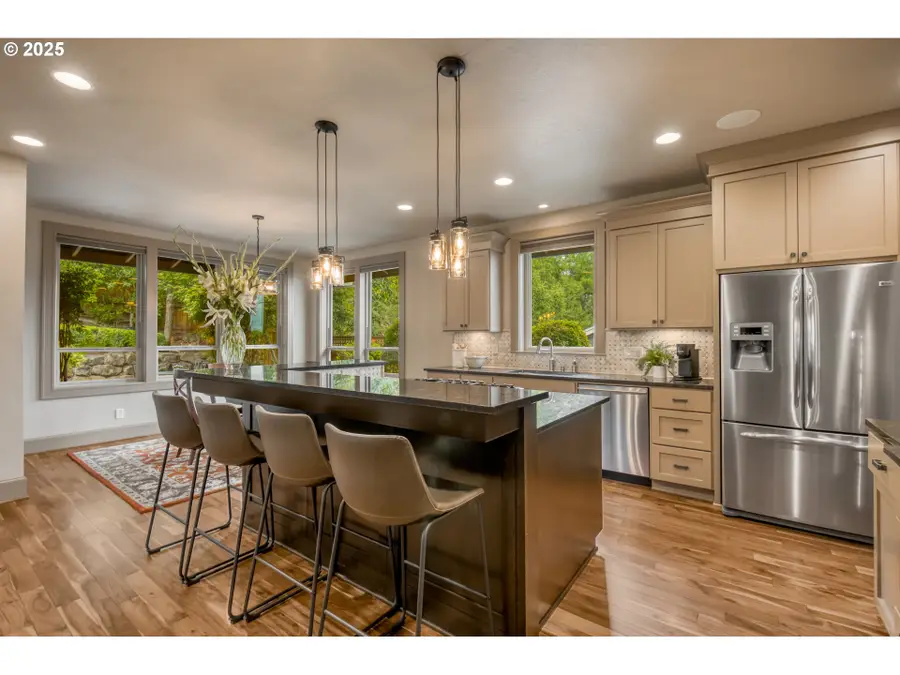 12483 SW Autumn View St, Tigard, OR 97224 - #2