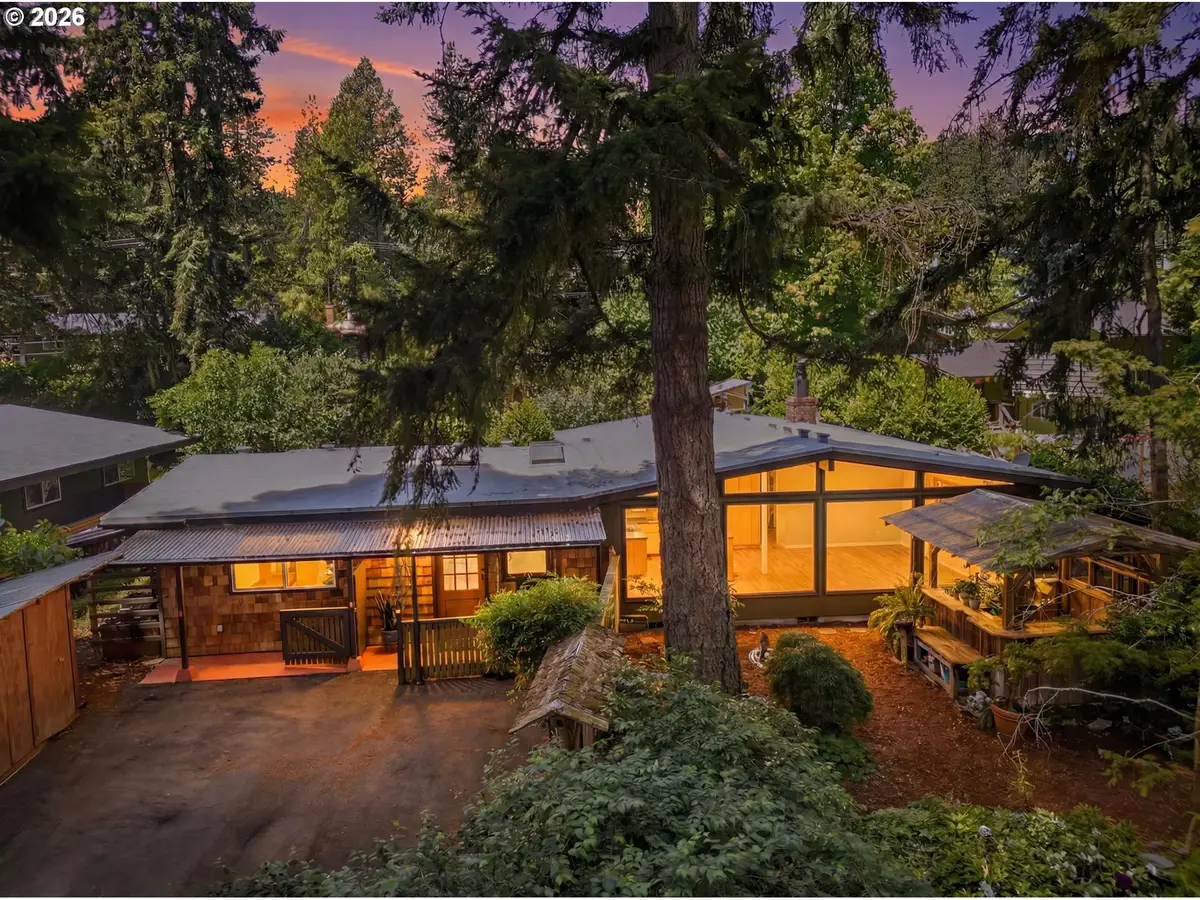 4630 W Hillside Dr, Eugene, OR 97405 - #1