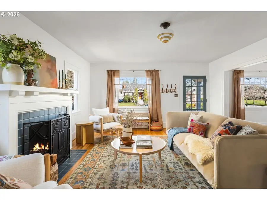 3126 NE Skidmore St, Portland, OR 97211 - #2