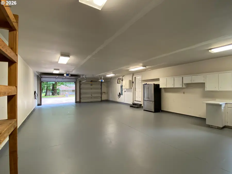 6286 SW Harrington Ave, Northwest Clackamas, OR 97035 - #2