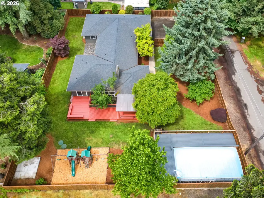 6286 SW Harrington Ave, Northwest Clackamas, OR 97035 - #3