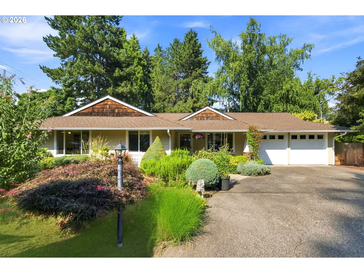 17902 Belmore Ave, Northwest Clackamas, OR 97035 - #1