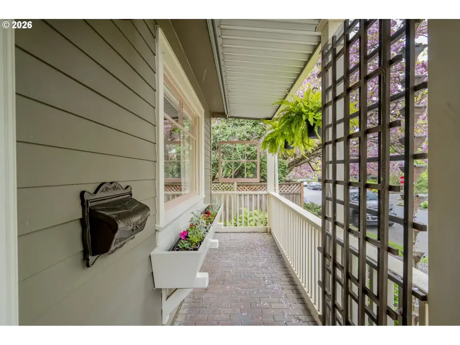 1916 NE 28th Ave, Portland, OR 97212 - #3