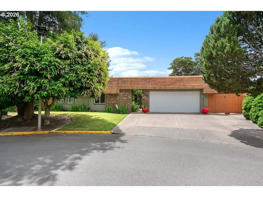 806 NE Nightingale Ct, Keizer, OR 97303 - #2