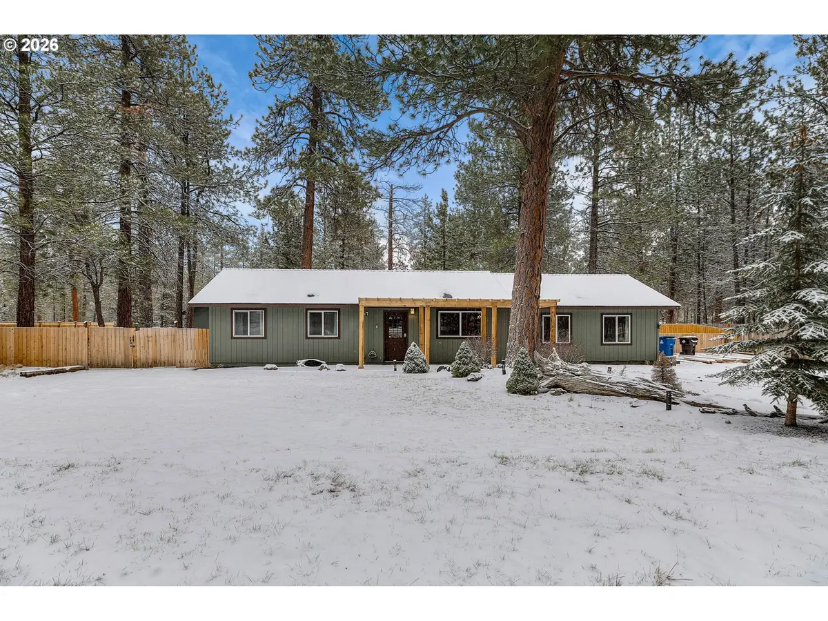 69322 Hackamore, Sisters, OR 97759 - #1