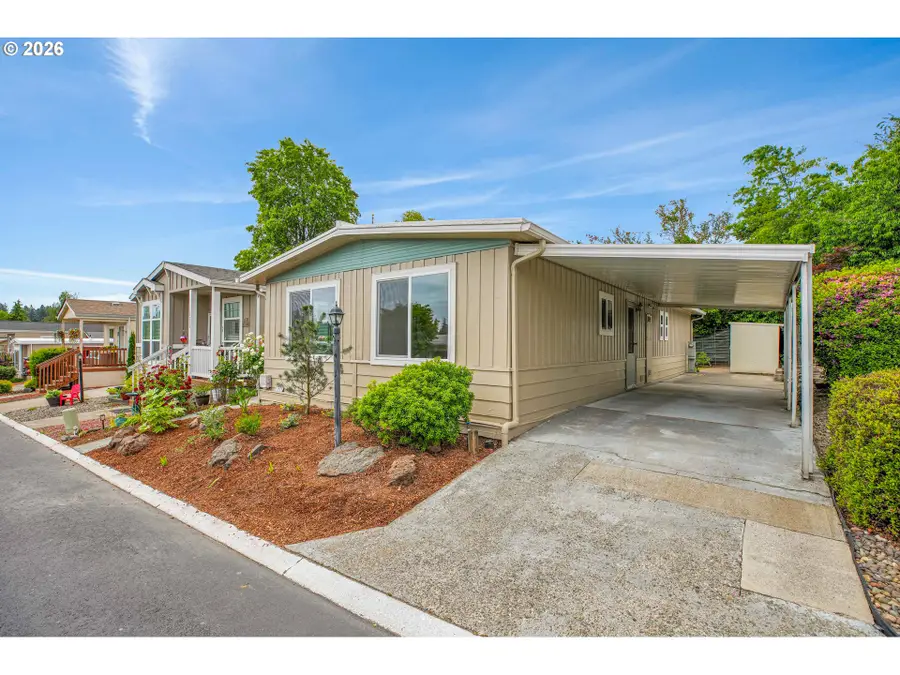 17240 SW Eldorado Dr, Beaverton Hillsboro, OR 97224 - #2