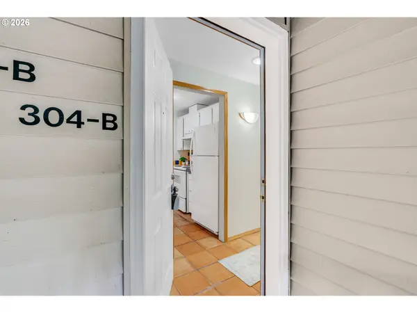6160 SW Alice Ln #APT304B, Beaverton, OR 97008