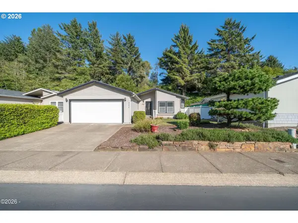 4396 SE Heron Loop, LincolnCity, OR 97367