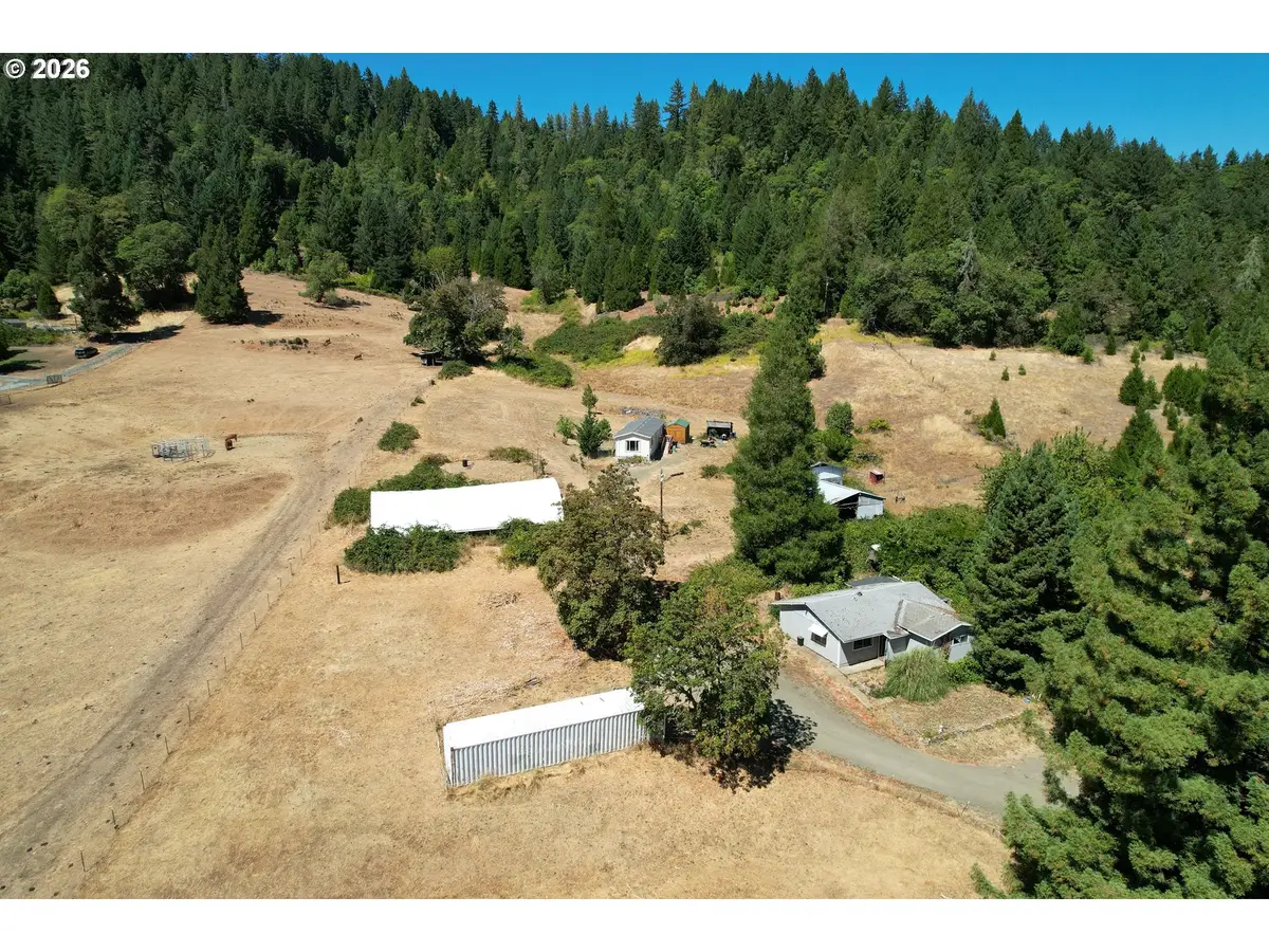 100 Opossum Ln, Myrtle Creek Riddle, OR 97457 - #1