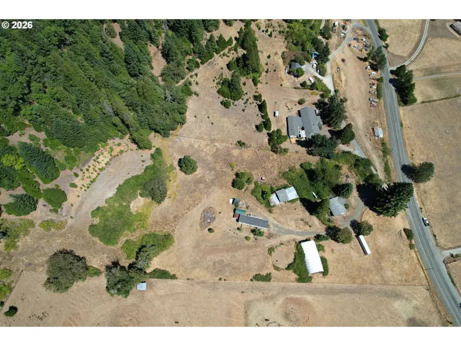 100 Opossum Ln, Myrtle Creek Riddle, OR 97457 - #3