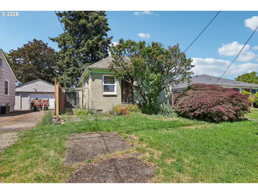 1637 NE 75th Ave, Portland, OR 97213 - #2