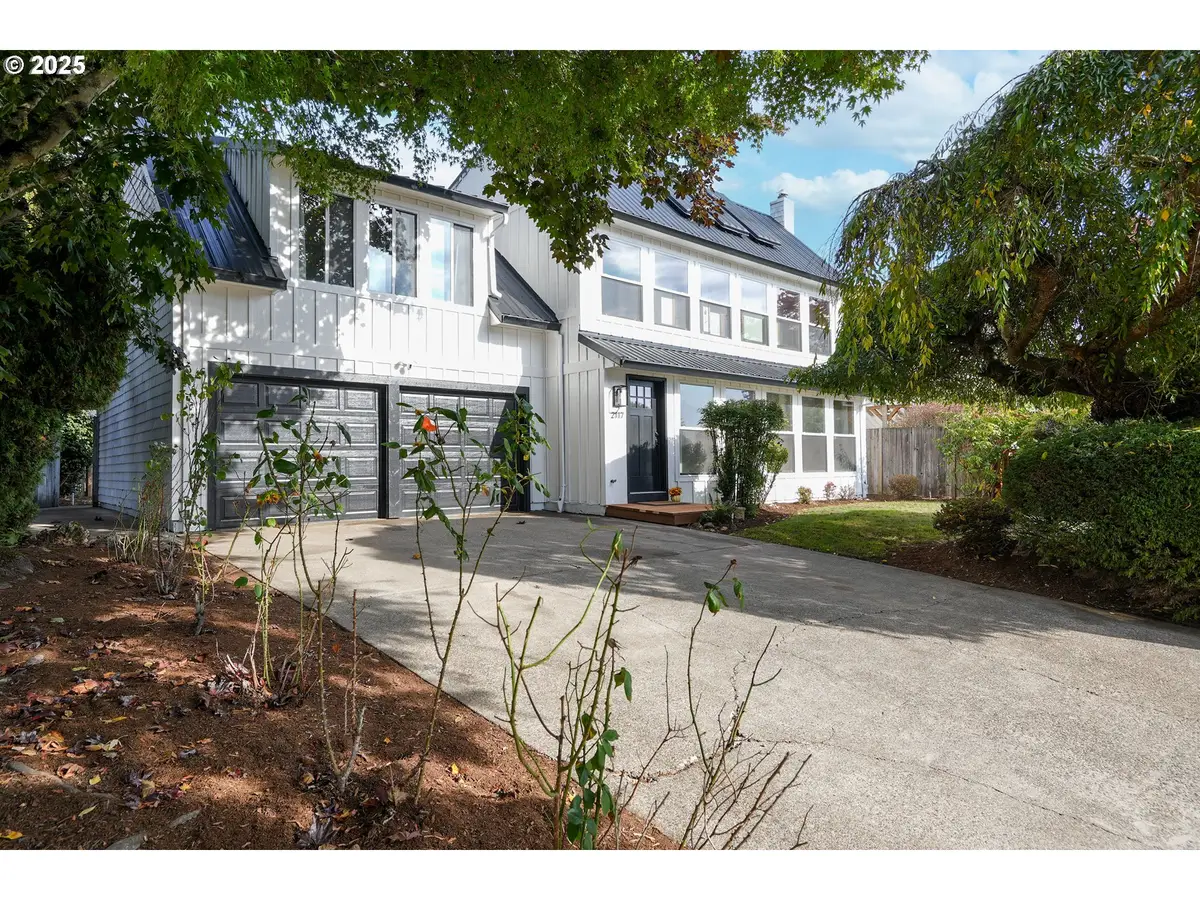 2117 Dennis Ray Ave, Keizer, OR 97303 - Image #1