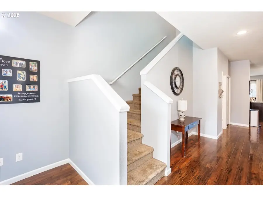 915 N Gibert Ct, Ridgefield, WA 98642 - #3